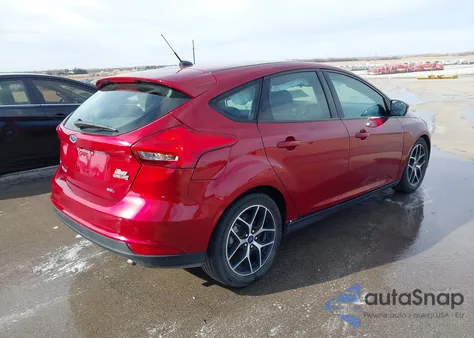 2017 Ford Focus Sel z USA, uszkodzony, nr VIN 1FADP3M21HL263298
